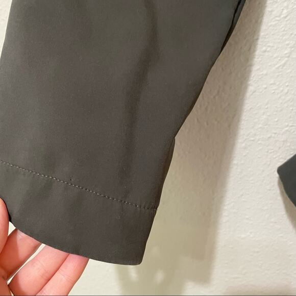 Mountain Hardware Grey Mens Full Zip Jacket M Charcoal Gray Lightweight Coat - Picture 8 of 14